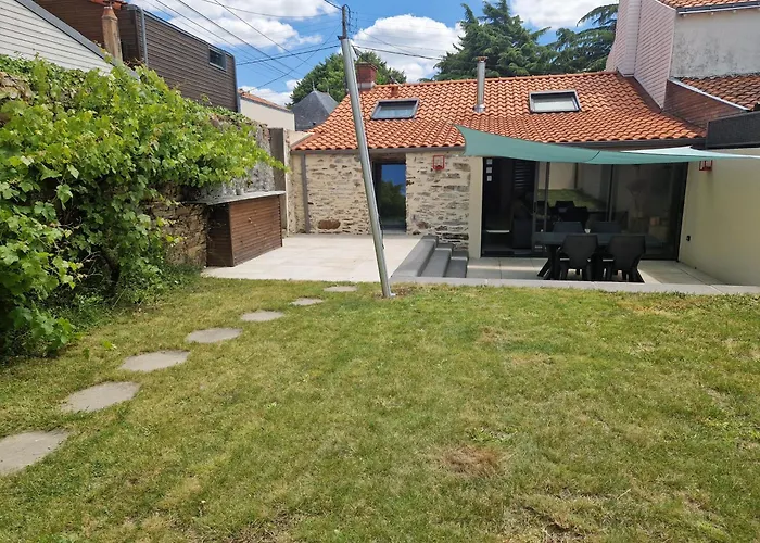 Maison au calme et avec le charme de la pierre, gite  le rêve doré