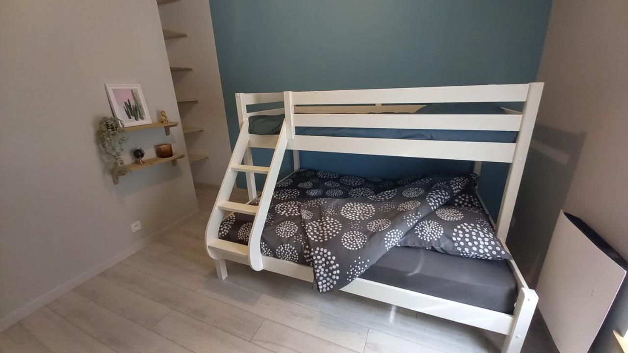 Hébergement de vacances Maison Au Calme Et Avec Le Charme De La Pierre,  Le Rêve Doré